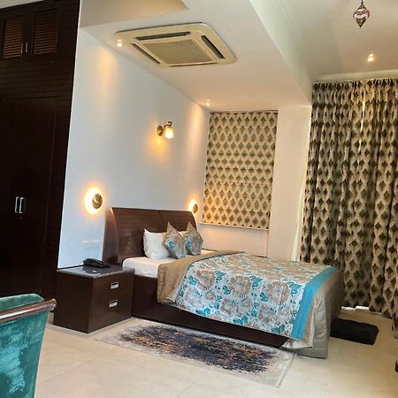 Hoshangabad Treehouse Narmade A Riverfront Resort & Spa Narmadapuram מראה חיצוני תמונה